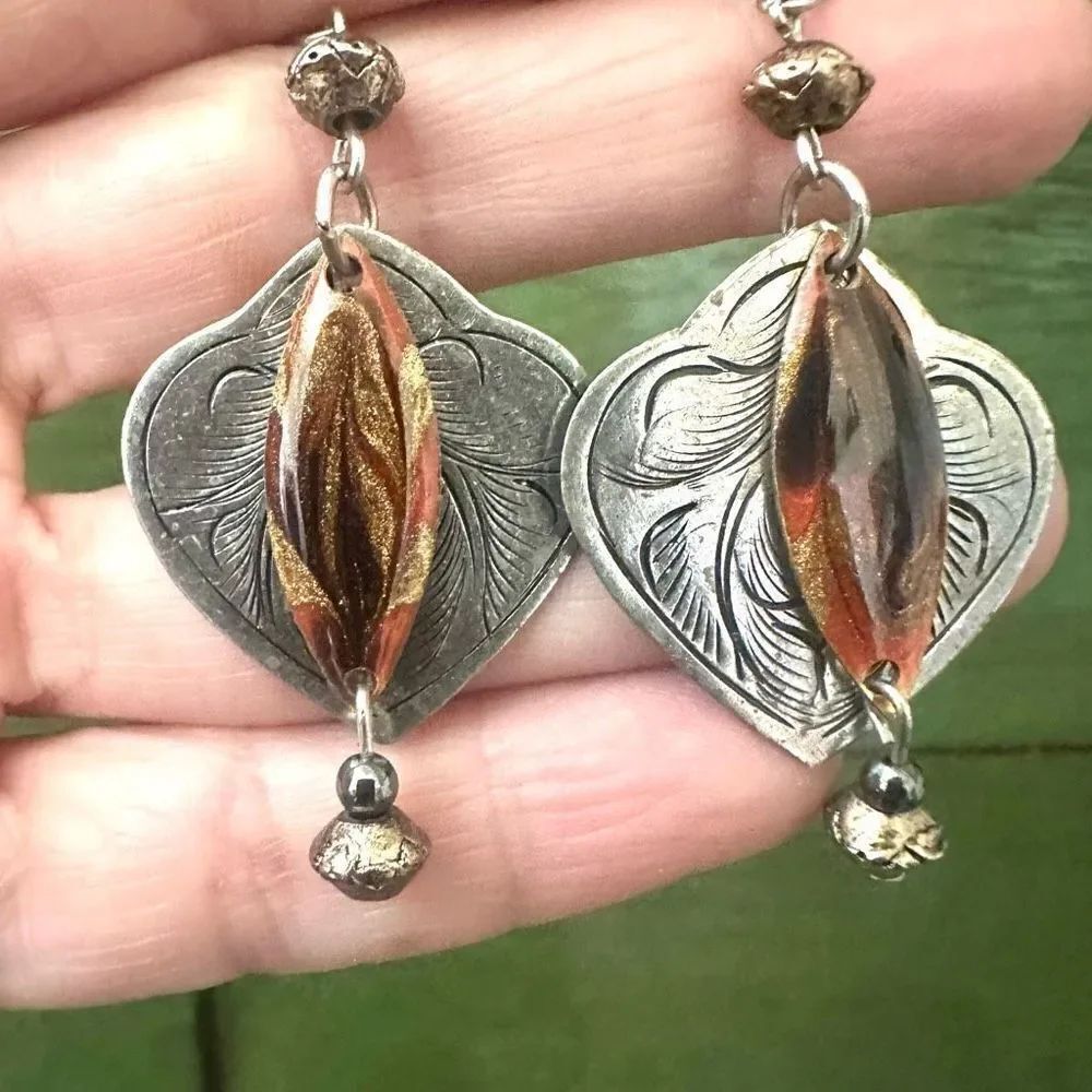 Silver tone beaded dangling earrings